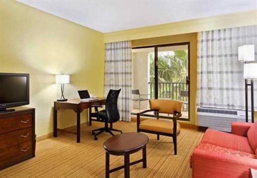 фото отеля Courtyard Orlando Altamonte Springs Maitland