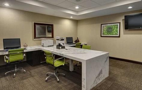 фото отеля Embassy Suites West Palm Beach Central