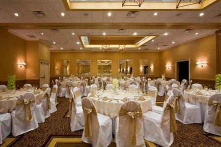фото отеля Embassy Suites West Palm Beach Central