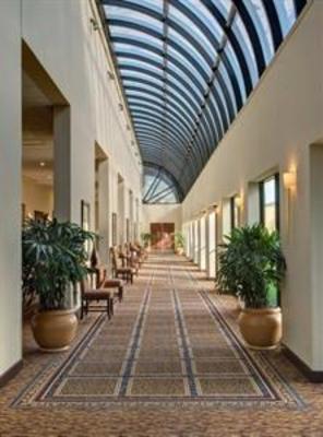 фото отеля Embassy Suites West Palm Beach Central