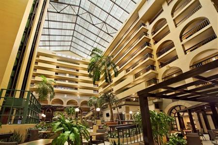 фото отеля Embassy Suites Raleigh - Crabtree