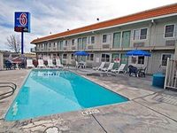 Motel 6 Lancaster