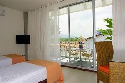 фото отеля Santorini Hotel and Resort Santa Marta