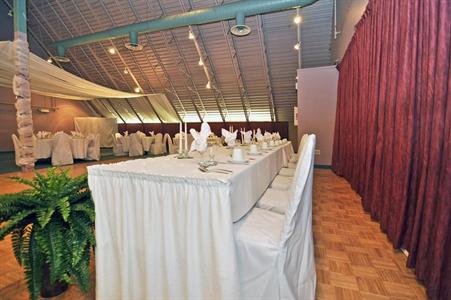 фото отеля BEST WESTERN Manoir Adelaide
