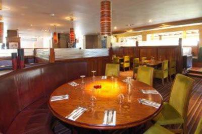 фото отеля Premier Inn Ruislip London