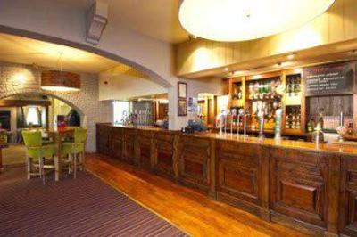 фото отеля Premier Inn Ruislip London