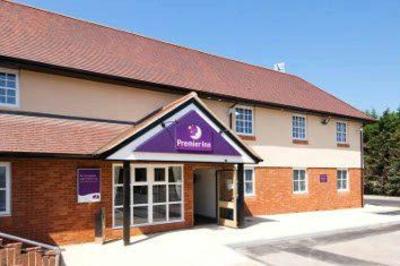 фото отеля Premier Inn Ruislip London
