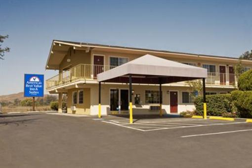 фото отеля Americas Best Value Inn & Suites Petaluma