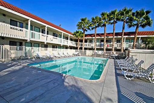 фото отеля Motel 6 Los Angeles Pomona