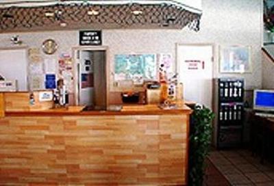 фото отеля Town House Motel - Airport