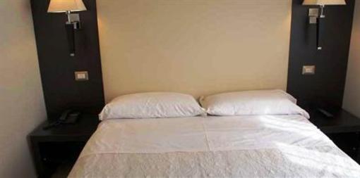 фото отеля Hotel Aurora Pavia