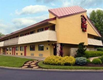 фото отеля Red Roof Inn Cincinnati Northeast - Blue Ash