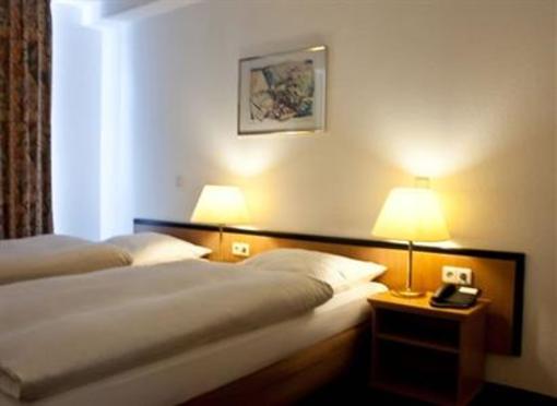 фото отеля Hotel Chrisma