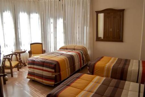 фото отеля Hostal Granada Salamanca