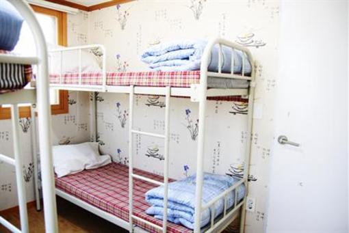 фото отеля Mint Guesthouse in Hongdae - Mr. Kim's Branch