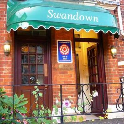 фото отеля Swandown Hotel