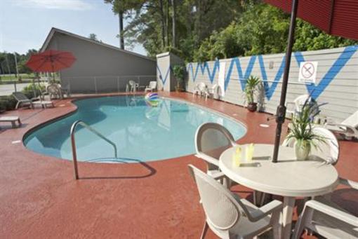 фото отеля Travelodge Hotel Richmond Hill