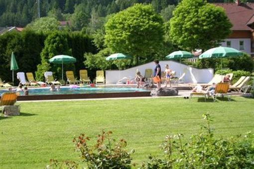 фото отеля Familiengut Hotel Burgstaller