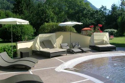 фото отеля Familiengut Hotel Burgstaller