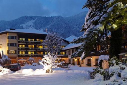 фото отеля Familiengut Hotel Burgstaller