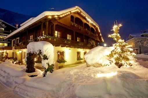 фото отеля Familiengut Hotel Burgstaller