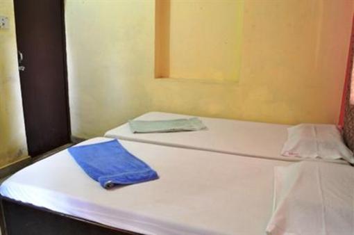 фото отеля Friends Guesthouse in Agra
