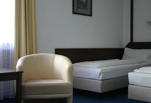 фото отеля Hotel Mondial Frankfurt am Main
