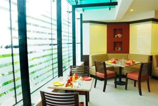фото отеля Residency Hotel Chennai