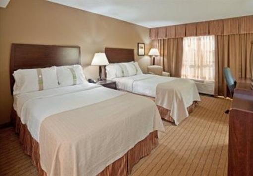 фото отеля Holiday Inn St. Louis-Airport
