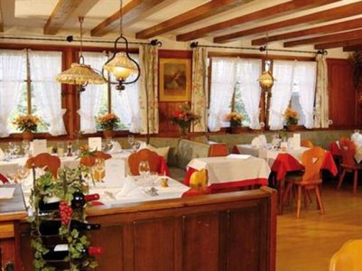 фото отеля Schwarzwald Gasthof Schwanen Bernau im Schwarzwald