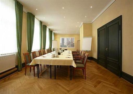 фото отеля Jagdschloss Niederwald Hotel Ruedesheim