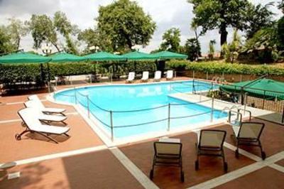 фото отеля Grand Hotel Villa Dei Papi