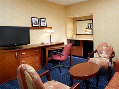 фото отеля Courtyard by Marriott Columbus Worthington