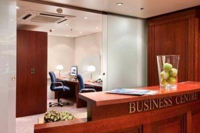 фото отеля Hilton Vienna Plaza