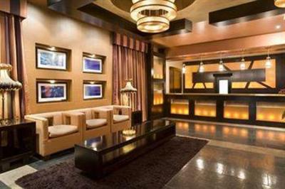 фото отеля Sandman Suites Vancouver on Davie