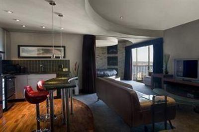 фото отеля Sandman Suites Vancouver on Davie