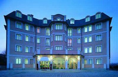 фото отеля Green Center Hotel