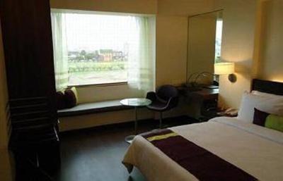 фото отеля Sarovar Portico Rajkot