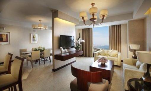 фото отеля Crowne Plaza Yantai Seaview