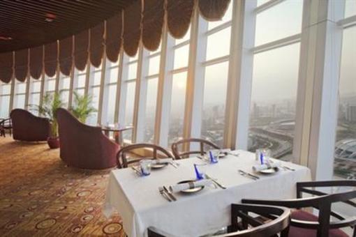 фото отеля Crowne Plaza Yantai Seaview