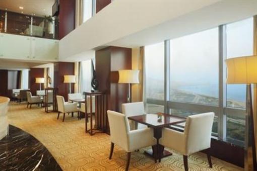 фото отеля Crowne Plaza Yantai Seaview