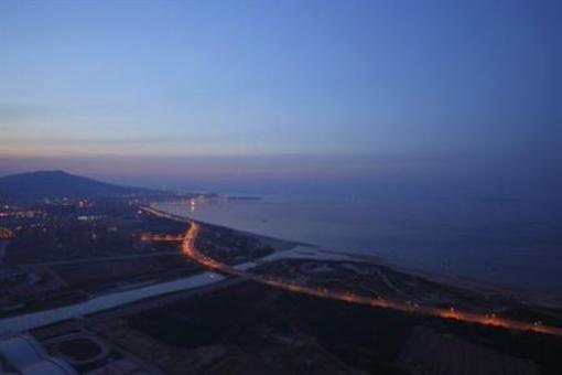 фото отеля Crowne Plaza Yantai Seaview