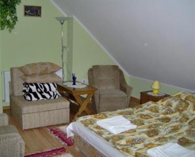 фото отеля Gal Apartman