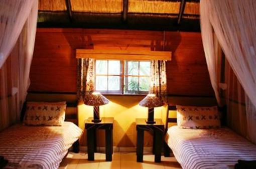 фото отеля Wildebees Ecolodge