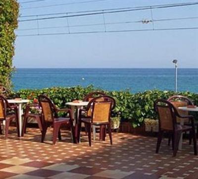 фото отеля Hotel Rocatel Canet de Mar