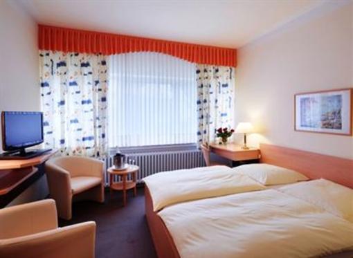 фото отеля Hotel Restaurant Ludenbach Overath