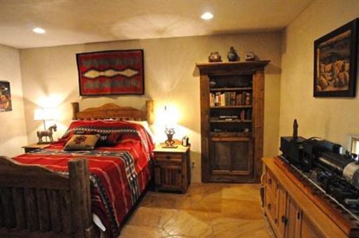 фото отеля Canyon Of The Ancients Guest Ranch