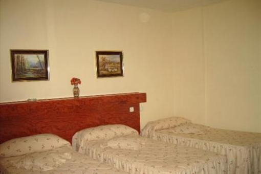 фото отеля Hostal Moncloa