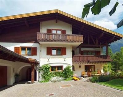 фото отеля Landhaus Schneider Tschagguns