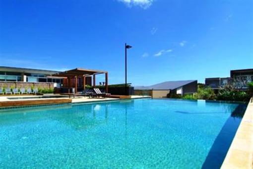 фото отеля Smiths Beach Resort
